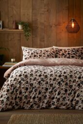 Fusion 'Cosy Leopard' Fleece With Sherpa Reverse Duvet Cover Set in Natural - Size: Super King - thumbnail 1