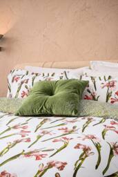 Ted Baker 'TB Branded' Cotton Velvet Button Cushion in Green - Size: 50 cm x 50 cm - thumbnail 3