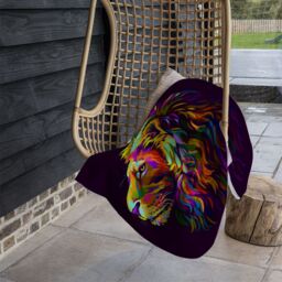 Benjamin Tate Design lion's head on a purple background in popart style Designer Blanket in Natural - Size: 120 cm x 150 cm - thumbnail 3