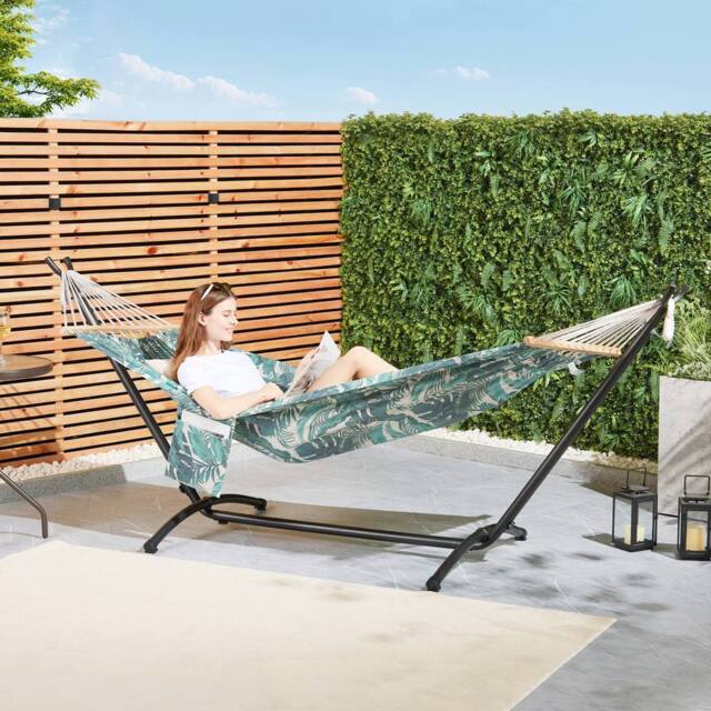 VonHaus 1 Person Freestanding Outdoor Hammock with Stand in Green - Size: 1 Pack - image 1
