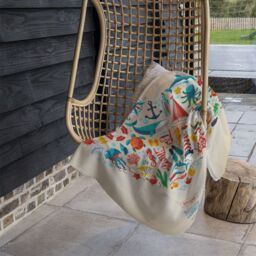 Benjamin Tate Design Love Heart Of Sealife & Nautical Items Blanket in Natural - Size: 120 cm x 150 cm - thumbnail 4