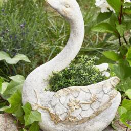 Wyld and Coco White Swan Planter with Copper Accents 40cm - thumbnail 1