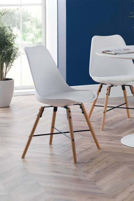 Julian Bowen Kari Plastic Dining Chair (Set of 2) in White - image 1