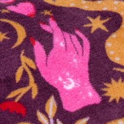 Furn Enchanted Printed Fleece Throw in Pink - Size: 130 cm x 180 cm - thumbnail 6