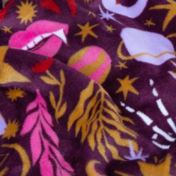Furn Enchanted Printed Fleece Throw in Pink - Size: 130 cm x 180 cm - thumbnail 8
