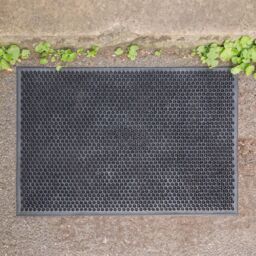 Nicola Spring Heavy Duty Rubber Door Mats - 60 x 40cm - Set of 2 in Black - Size: 40 cm x 60 cm - thumbnail 6