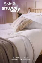 Slumberdown 3 in 1 All Seasons Combi 13.5 Tog (4.5+9.0 tog) Duvet in White - Size: Single - thumbnail 3