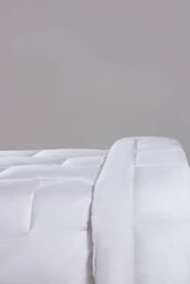 BHS 12 Tog Bamboo Duvet in White - Size: Double - thumbnail 3