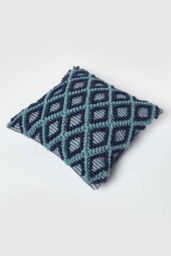 Homescapes Tula Handwoven Textured Navy & Teal Cushion - Size: 45 cm x 45 cm - thumbnail 5
