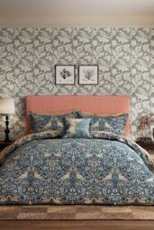 Morris & Co 'Bird' Cotton Duvet Cover Set in Blue - Size: Super King - thumbnail 1