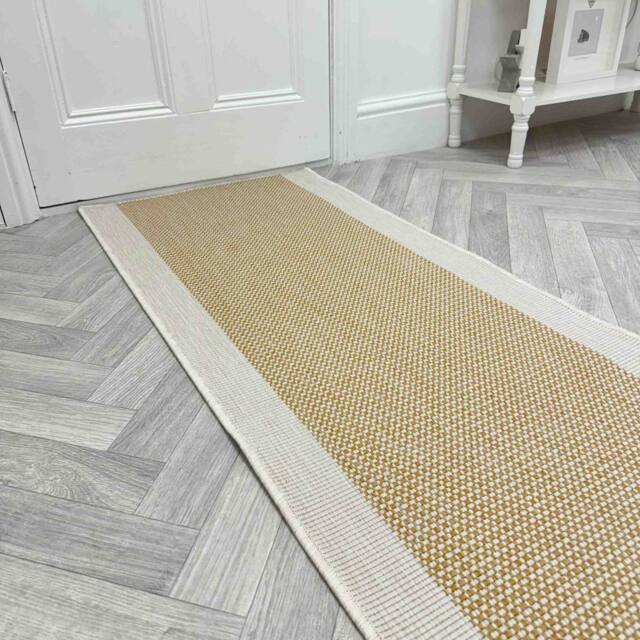 runrug Carpet Runner Rug - Indoor/Outdoor, Reversible, 2mm - 'Vichy' in Beige - Size: 70 cm x 330 cm - image 1