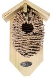 Homescapes Wooden Bird Box with Seagrass Birdnest in Natural