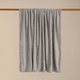 Furn Harrow Fleece Throw in Light Grey - Size: 140 cm x 180 cm - thumbnail 3