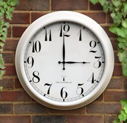 Primrose Outdoor Garden Clock Antique White Perfect Time Radio Controlled 57.5 cm - thumbnail 2