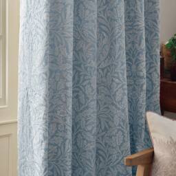 Morris & Co Acorn Tonal Fully Lined Matt Jacquard Pencil Pleat Curtains in Baby Blue - Size: 168 cm width x 229 cm drop - thumbnail 5