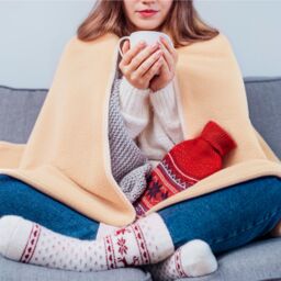 Bodi-Tek COZY Heated Throw & Seat Cover Pad - JORV in Beige - Size: 120 cm x 90 cm - thumbnail 3