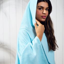 OHS Women's Poncho Oversized Hooded Towel Bath Beach Robe in Pale Blue - thumbnail 4