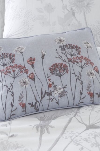 Catherine Lansfield 'Meadowsweet Floral' Cushion in Grey - Size: 30 cm x 40 cm - image 1
