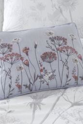 Catherine Lansfield 'Meadowsweet Floral' Cushion in Grey - Size: 30 cm x 40 cm - thumbnail 1