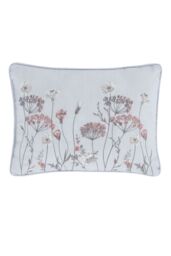 Catherine Lansfield 'Meadowsweet Floral' Cushion in Grey - Size: 30 cm x 40 cm - thumbnail 2