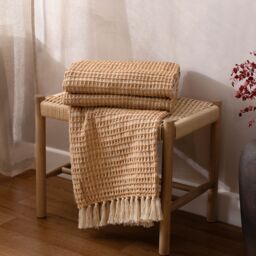 Yard Lorne Waffle 100% Cotton Throw in Yellow - Size: 150 cm x 200 cm - thumbnail 4