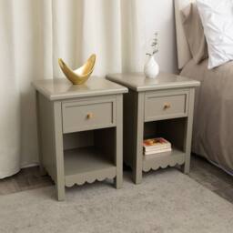 Melody Maison Set Of 2 One Drawer Scalloped Bedside Tables - Staunton Taupe Range - thumbnail 5
