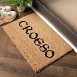 Artsy Mats Welsh Croeso 'Welcome' Doormat in Black - Size: 40 cm x 60 cm - thumbnail 3