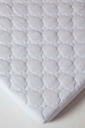 Homescapes Luxury Triple Fill Mattress Protector in White - Size: Single - thumbnail 3