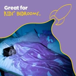 Wicked Gizmos Glow in the Dark Throw - Soft Fluffy Fleece Blanket with Moon & Stars Design for Bed, Sofa, Kids & Teens (Grey) in Dark Pink - thumbnail 3