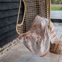 Benjamin Tate Design Bronze Palm Blanket in Natural - Size: 120 cm x 150 cm - thumbnail 4
