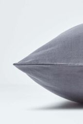Homescapes Linen V Shaped Pillowcase in Dark Grey - thumbnail 2