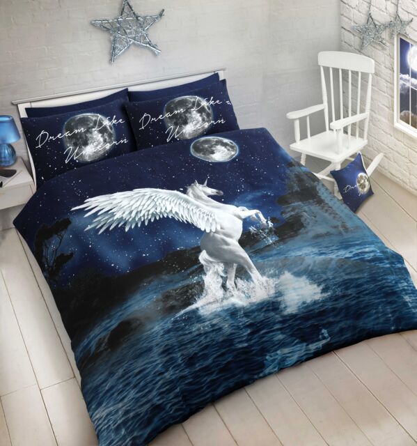 Velosso Dream Like A Unicorn Cotton Rich Printed Duvet Cover & Pillowcase Set in Pink - Size: King - image 1