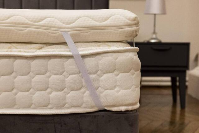 DFI Beds & Home Luxury Foam Mattress Topper 50mm in Natural - Size: Single - image 1