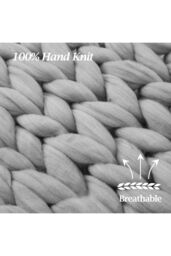 Living and Home 80x100cm Chunky Cable Knit Blanket Thick Yarn Stretch Throw for Sofa, Bed & Chair in Grey - Size: 80 cm x 100 cm - thumbnail 3