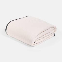 OHS Scallop Edge Quilted Throw Lightweight Blanket Bedspread in Cream - Size: 150 cm × 200 cm - thumbnail 3