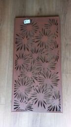 Inspirational Gifting Daisy Decorative Screen Wall Art Plaque 780mm Tall in Brown - thumbnail 5