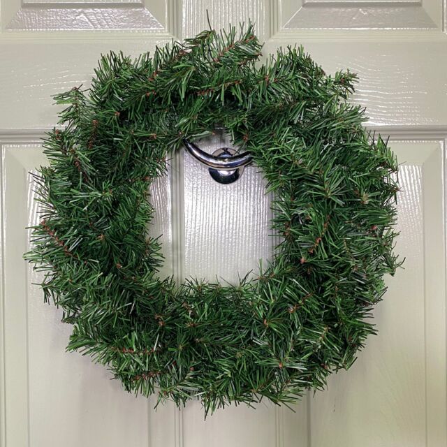 Samuel Alexander 45cm Colorado Christmas Door Wreath in Plain Green - image 1