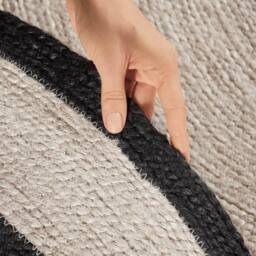 THE RUGS Braided Handwoven Lina Jute Round Rug Reversible Cream Black - Size: 150 cm diameter - thumbnail 7