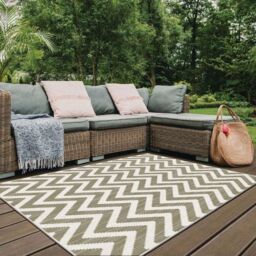 THE RUGS Reversible Outdoor Rugs in Zigzag Design Duo Weave Collection in Green - Size: 160 cm x 230 cm - thumbnail 1
