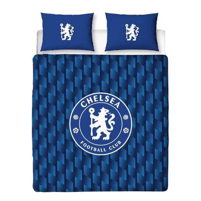 Chelsea FC Geometric Double Duvet Set in Blue - image 1