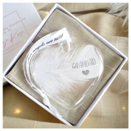 Amaya Rose Ltd In Memory of GRANDAD Feather Heart Bauble Gift Boxed in Clear - thumbnail 4