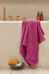 CHRISTY 'Cirrus' Lightweight Fluffy Softloft Cotton 8 Piece Towel Bale in Pink - thumbnail 2