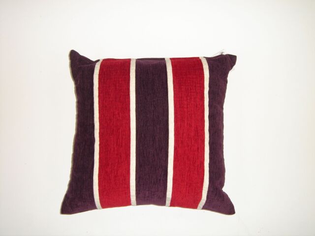 Rapport Home Oxford Chenille Cushion Cover (43x43 cm) in Aubergine - Size: 43 cm x 43 cm - image 1