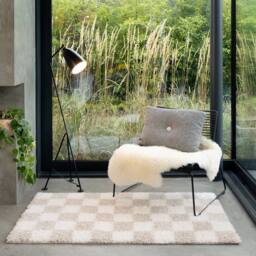 Kukoon Beige Shaggy Checkerboard Checked Living Room Area Rug - Size: 80 cm x 150 cm - thumbnail 3