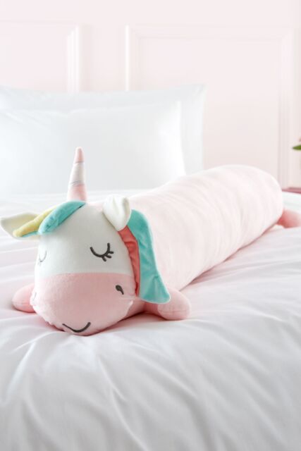Catherine Lansfield 'Cuddle Friends Unicorn' Large 3D Cushion in Pink - Size: 90 cm x 15 cm - image 1