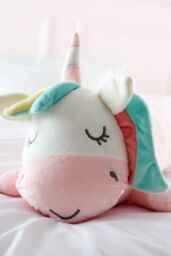 Catherine Lansfield 'Cuddle Friends Unicorn' Large 3D Cushion in Pink - Size: 90 cm x 15 cm - thumbnail 2