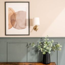 ValueLights Memphis Antique Gold Traditional Wall Light in Brown - thumbnail 4