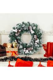 Living and Home D30cm Snow Flocked Christmas Artificial Wreath with Classical Xmas Ornaments in Green - thumbnail 2