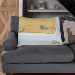 Benjamin Tate Design Holiday Shopping Blanket in Natural - Size: 120 cm x 150 cm - thumbnail 2