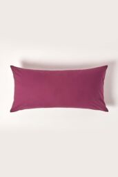 Homescapes Continental Egyptian Cotton Pillowcase 200 TC, 40 x 80 cm in Plum - thumbnail 1